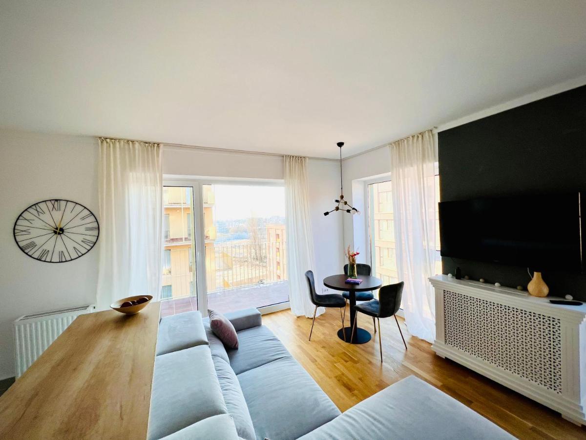 Exquisite - Two Bedroom Apartment Bucureşti Ngoại thất bức ảnh