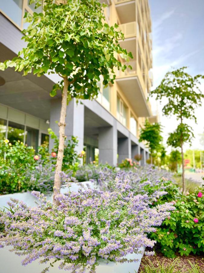 Exquisite - Two Bedroom Apartment Bucureşti Ngoại thất bức ảnh